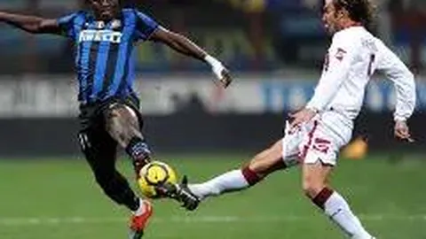 以10人迎战11敌，中国女足加时绝胜挺进军运会决赛